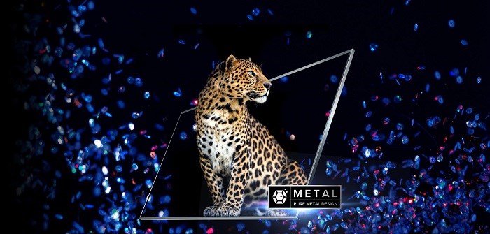 Hisense H65U7A kovový design